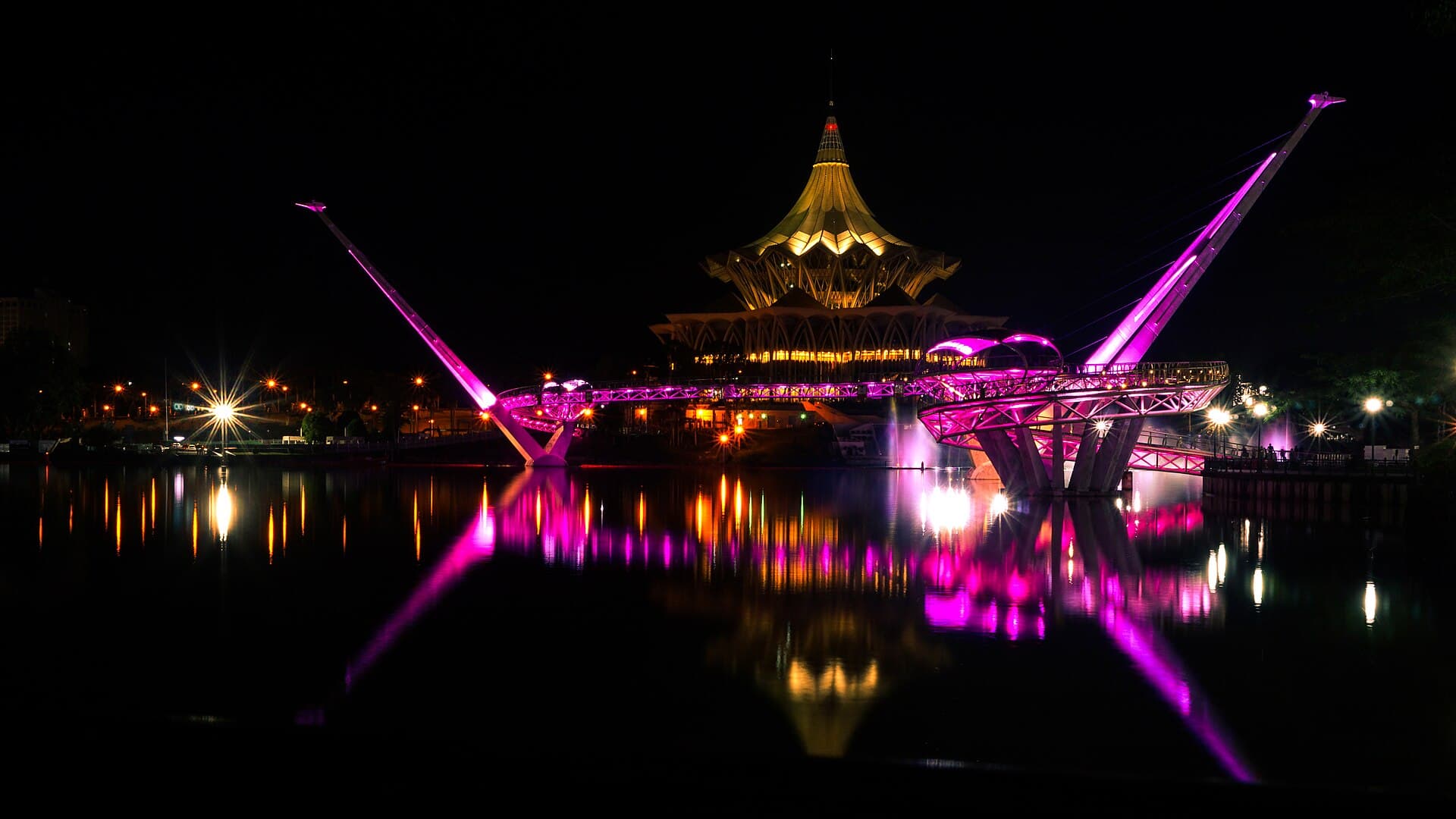 Evening light at Darul Hana Bridge