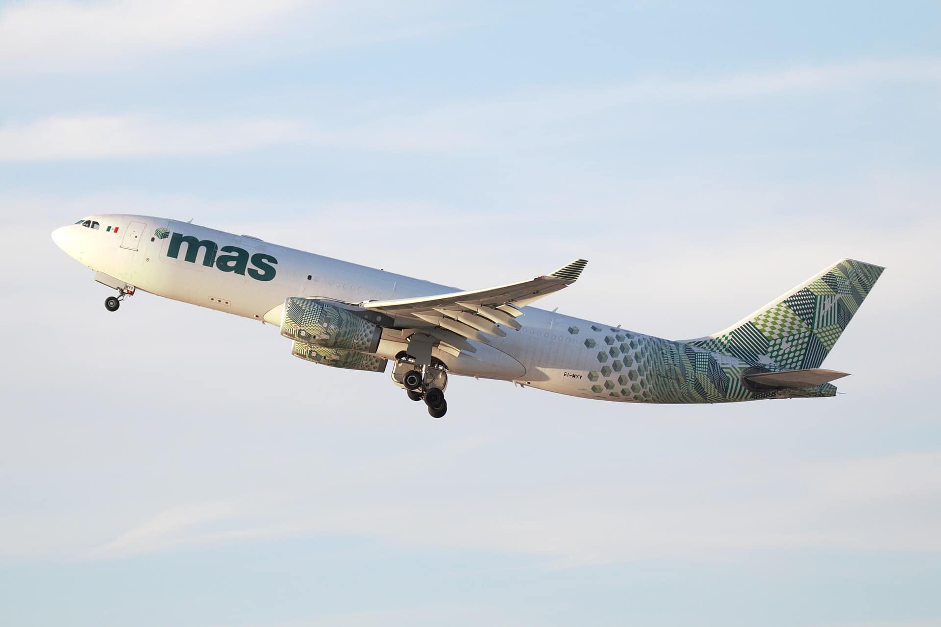 mas Airbus A330-243(P2F) MSN 868 Los Angeles International Airport (LAX/KLAX) 2.27.26