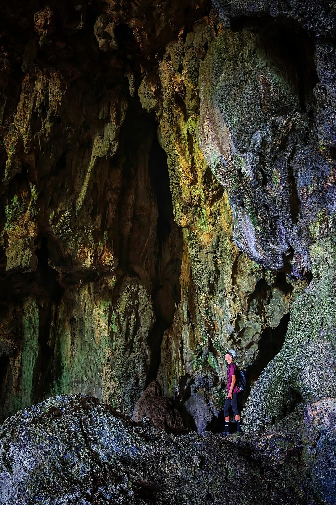 Rock formations inside Fairy Cave, Bau
